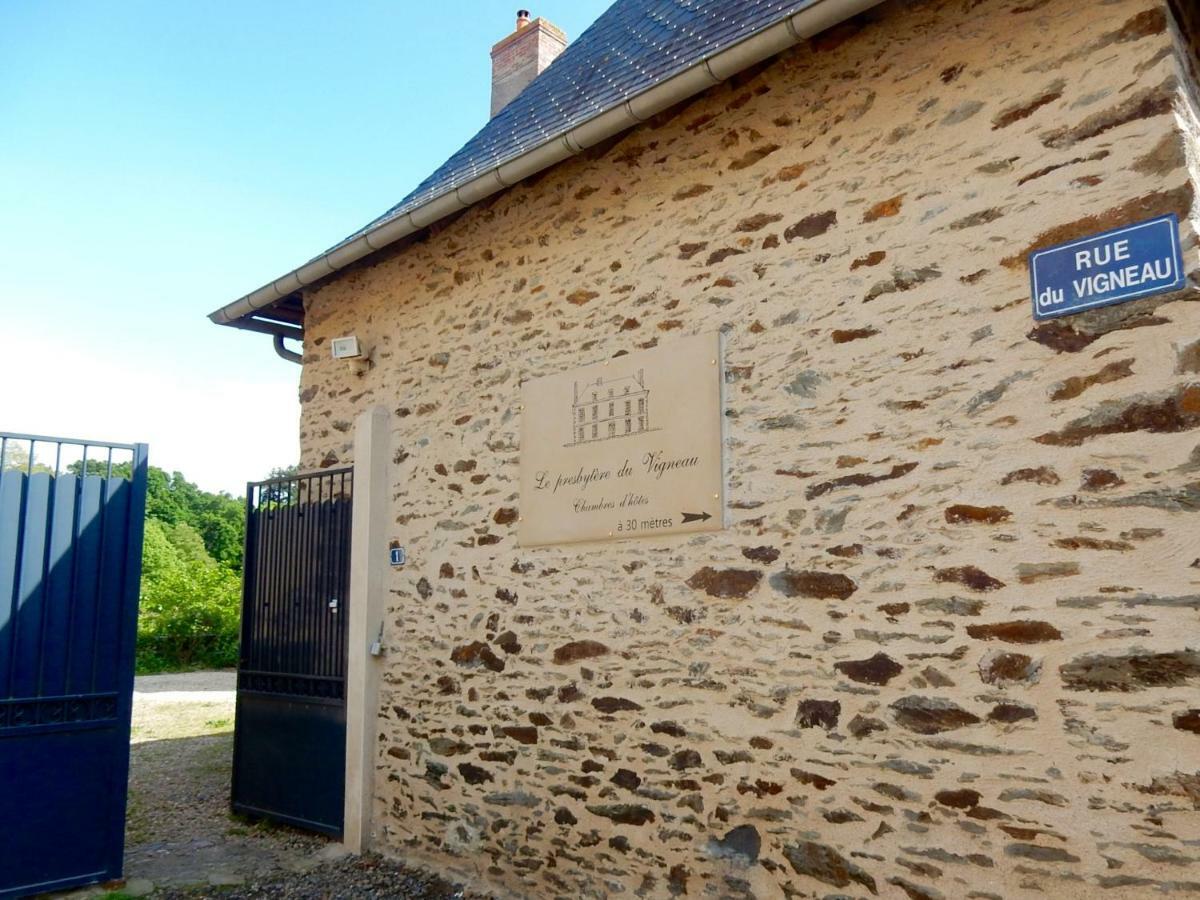 Le Presbytere Du Vigneau Ménil Exterior photo